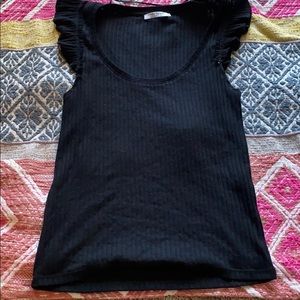 RIBBED TOP W SHOULDER DETAIL